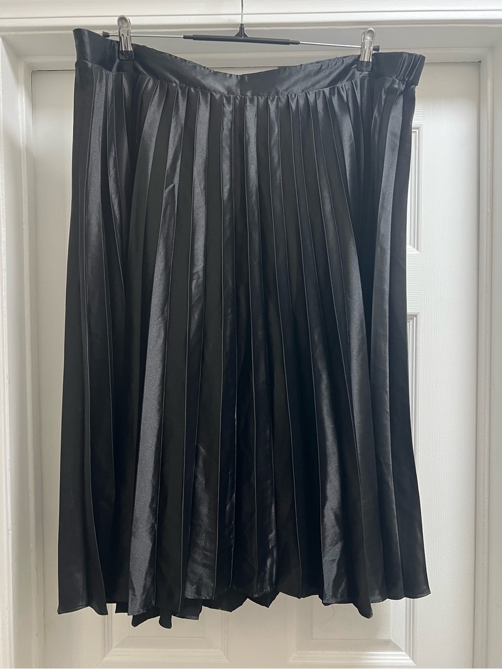 Ava & Viv Black Pleated Satin Circle Skirt